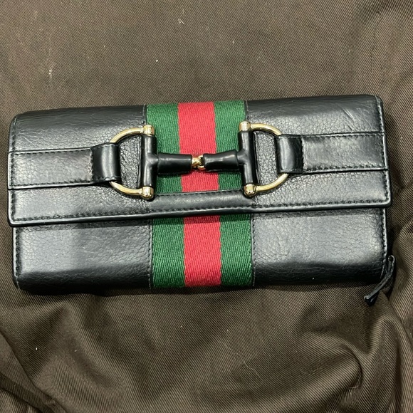 Gucci leather horsebit wallet. - Picture 1 of 7